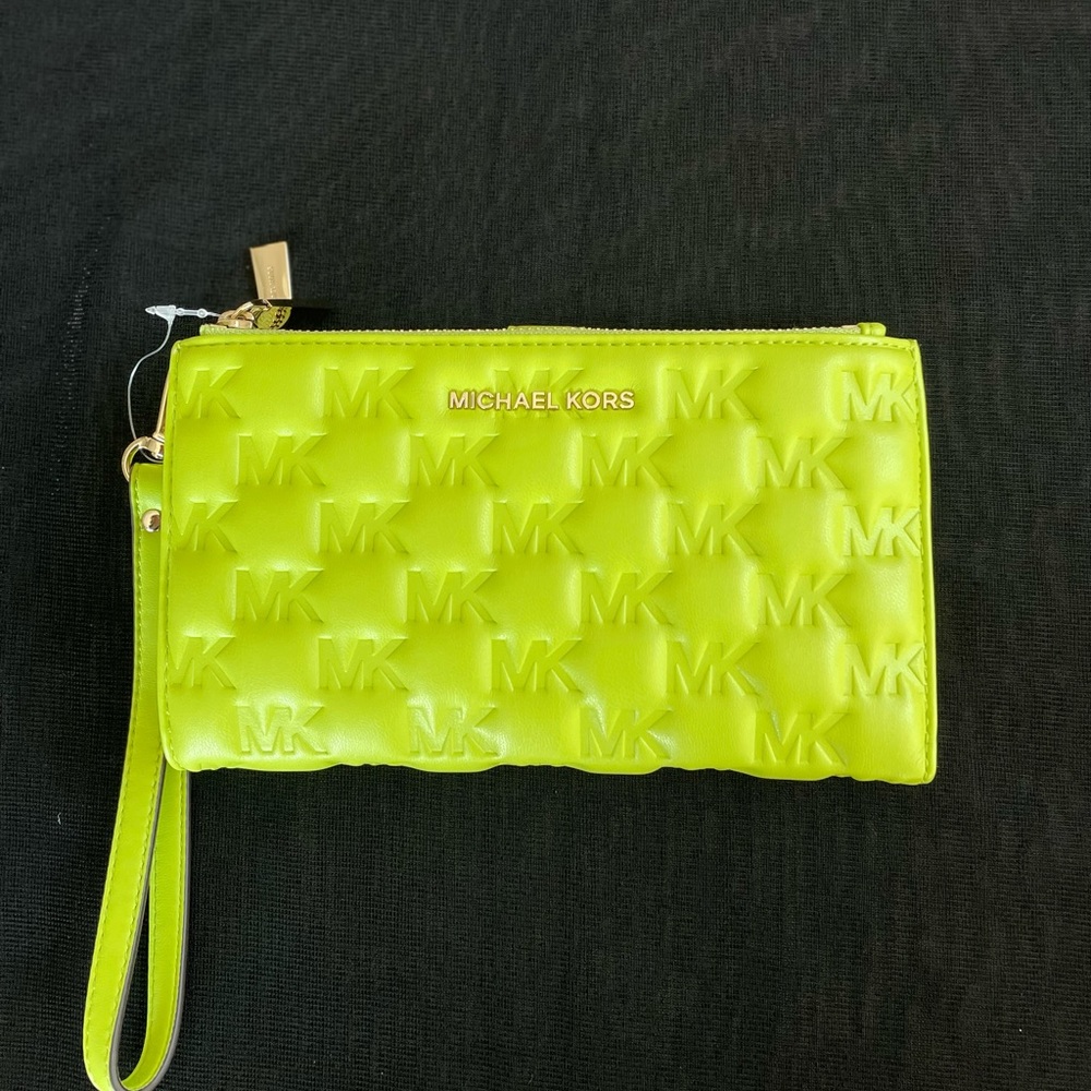Michael Kors Wristlet